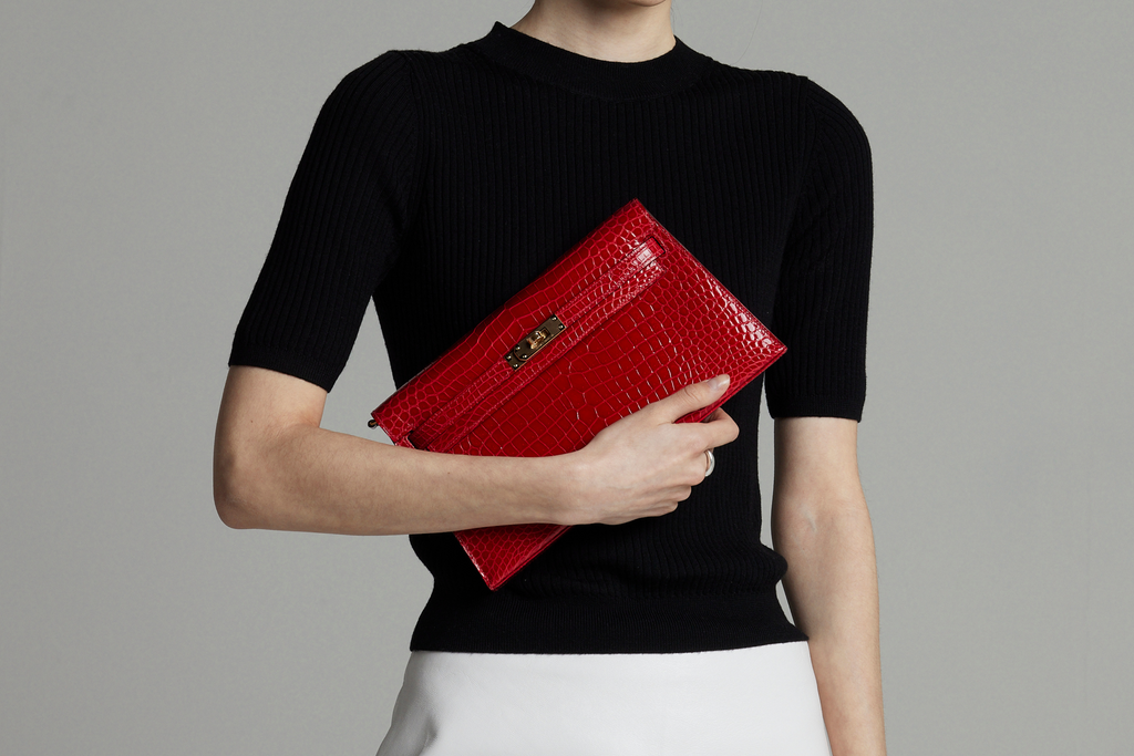 East-West Bags Are Trending: Must-Have Styles to Shop