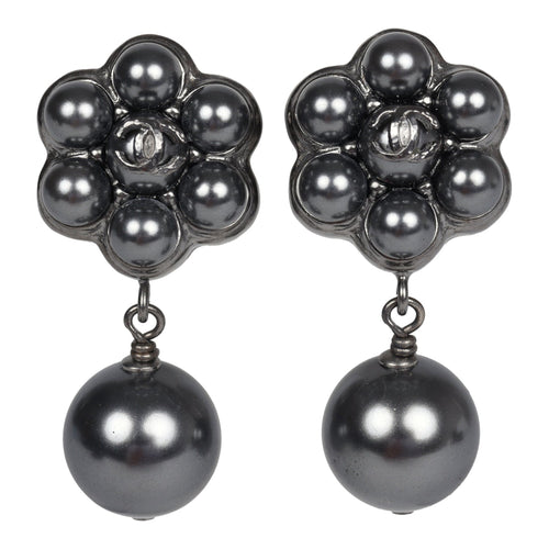 Chanel Flower Pearl Cluster Dangle Earrings Dark Grey Ruthenium Hardware