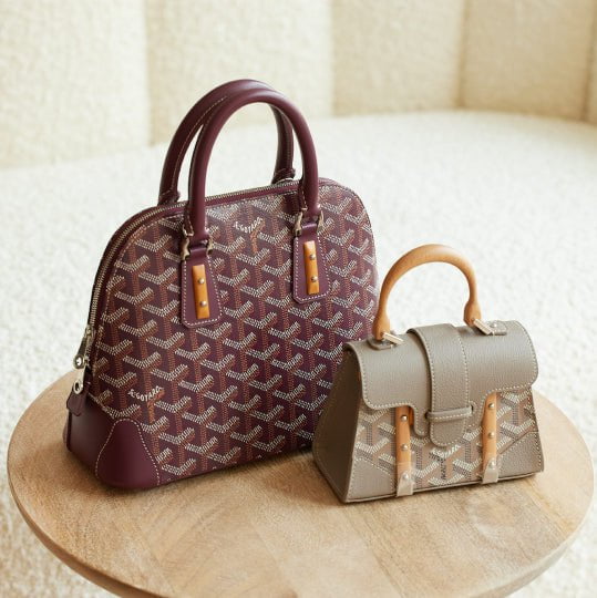 <h6>AUTHENTICITY GUARANTEE</h6>